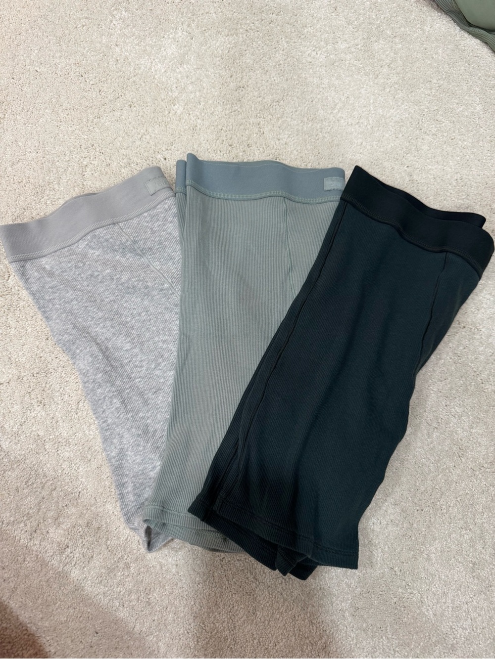 Skims Women Boxers Set - Gray, Sage, Dark Green